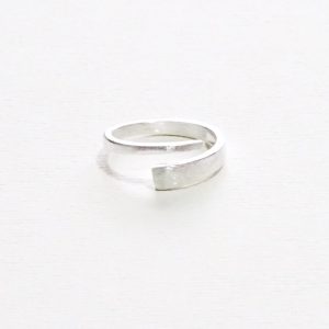 WHITE FINCHES spiral ring